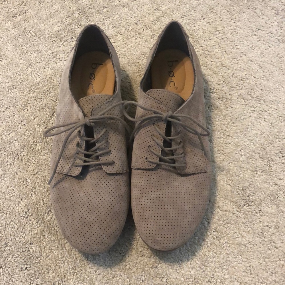 SIZE 10 BOC SHOES